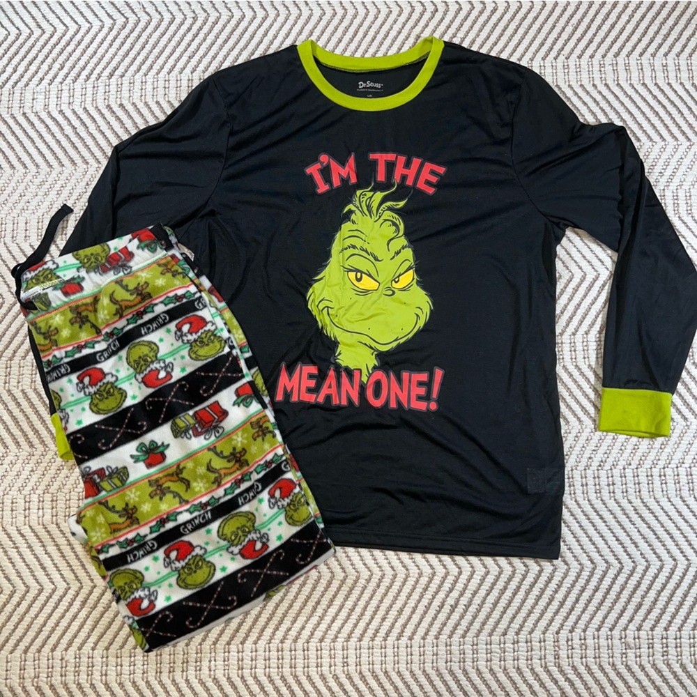 Dr Seuss The Grinch Holiday Family Pajamas Set Men’s Size Large